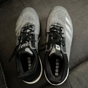 NEW Adidas CrazyFlight X Boost
